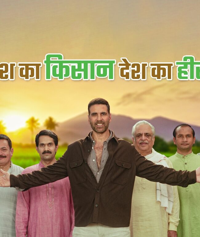 Image of campaign of superstar Akshay Kumar with India's farmers-Desh-Ka-Kisan-Desh-Ka-Asli-Hero